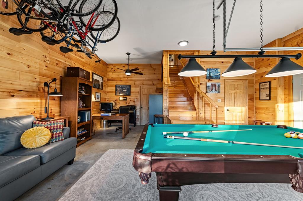 417704 Blue Ridge Residential