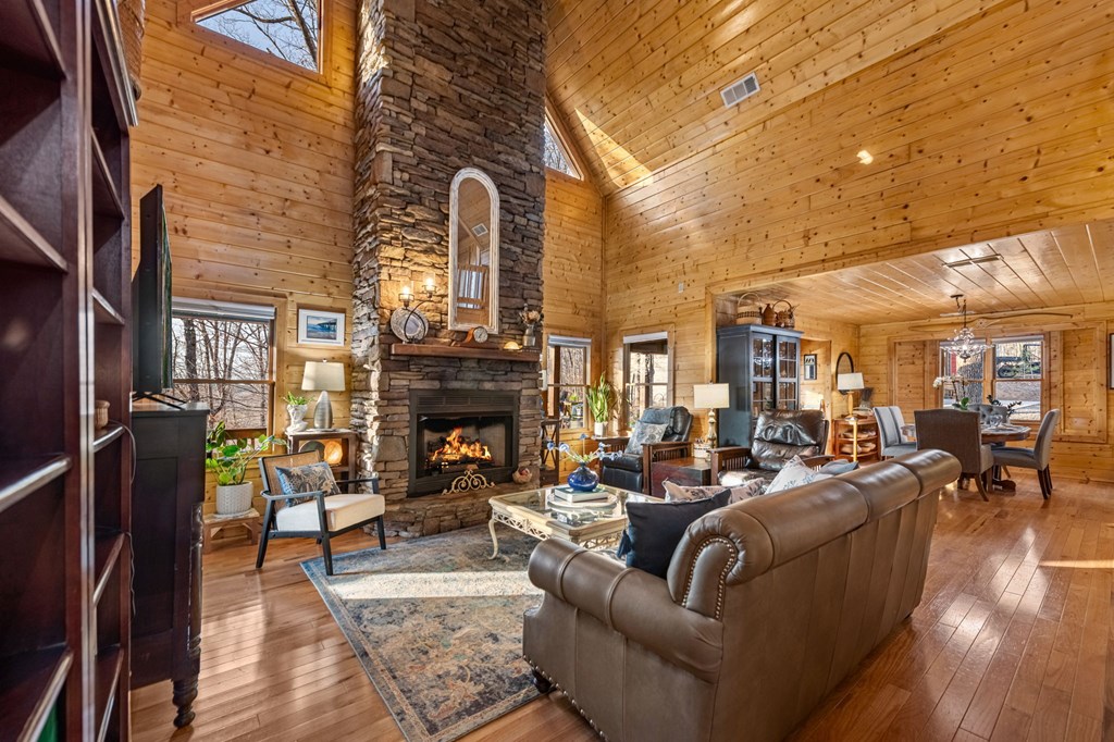 417704 Blue Ridge Residential