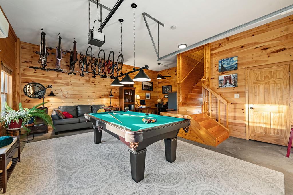 417704 Blue Ridge Residential