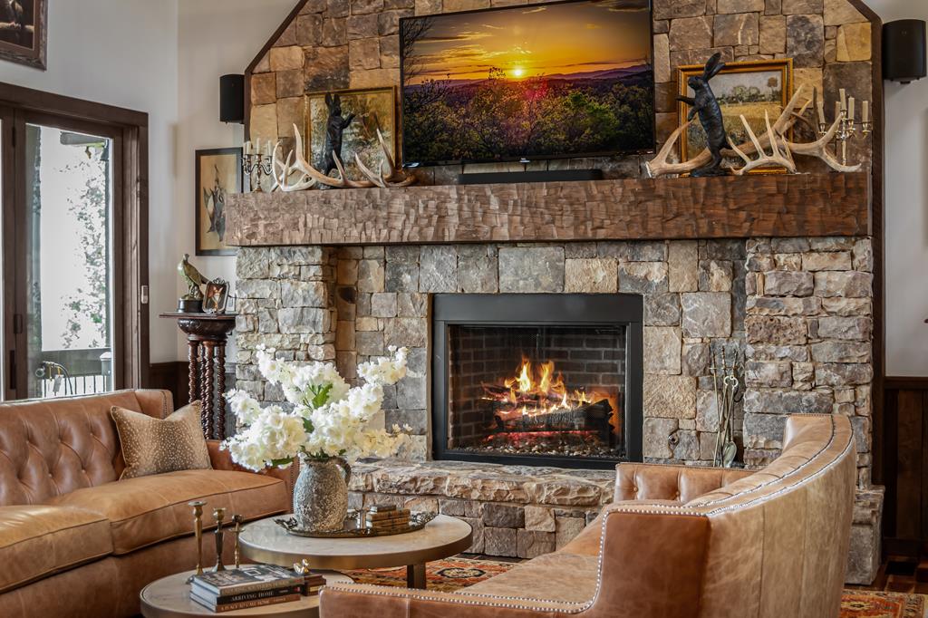 417705 Blue Ridge Residential