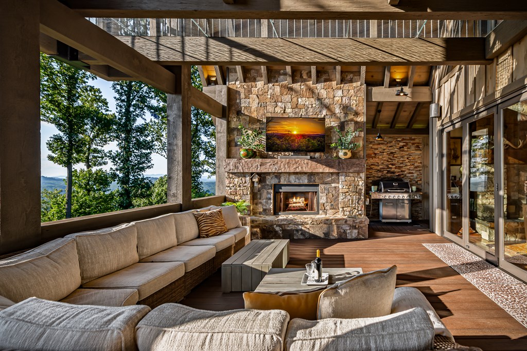 417705 Blue Ridge Residential