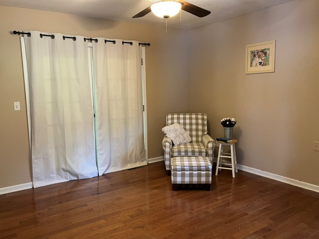 417707 Hayesville Residential