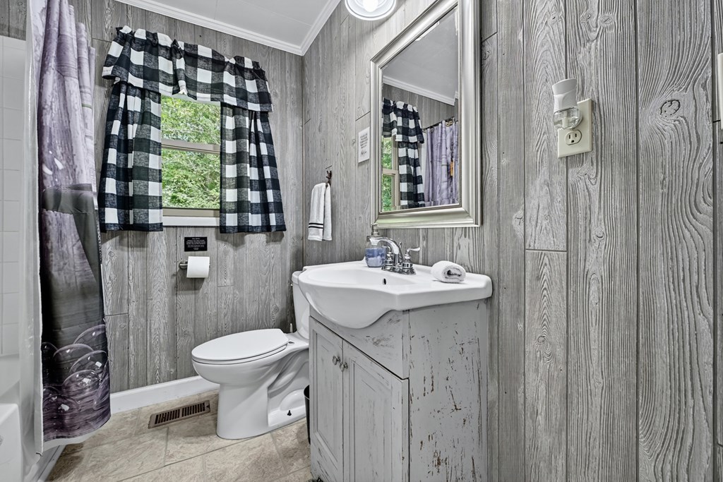 417709 Blue Ridge Residential