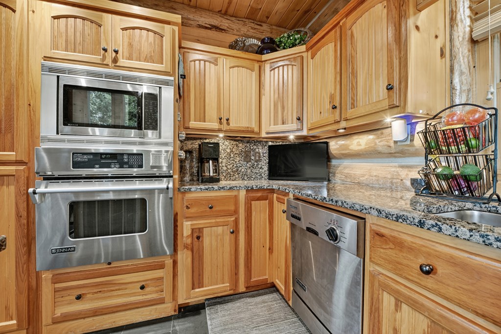 417711 Blue Ridge Residential