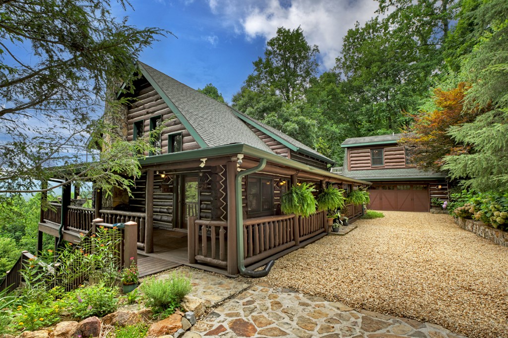 417711 Blue Ridge Residential