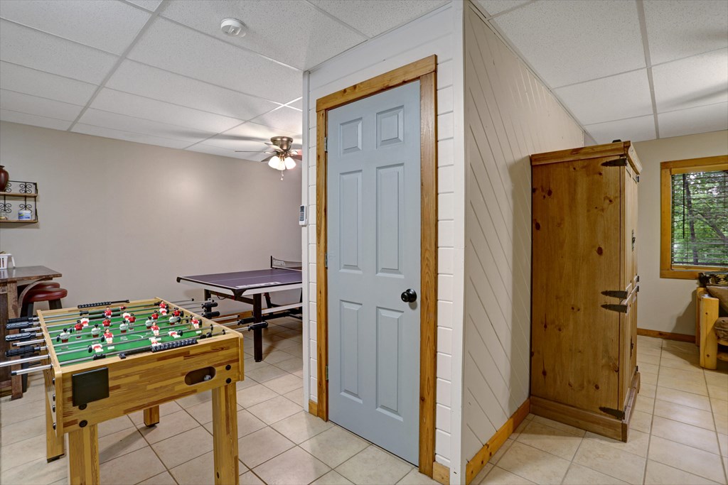 417718 Hayesville Residential