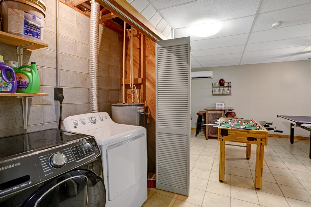 417718 Hayesville Residential