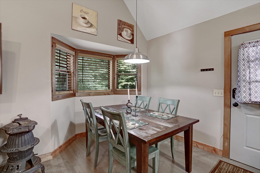 417718 Hayesville Residential
