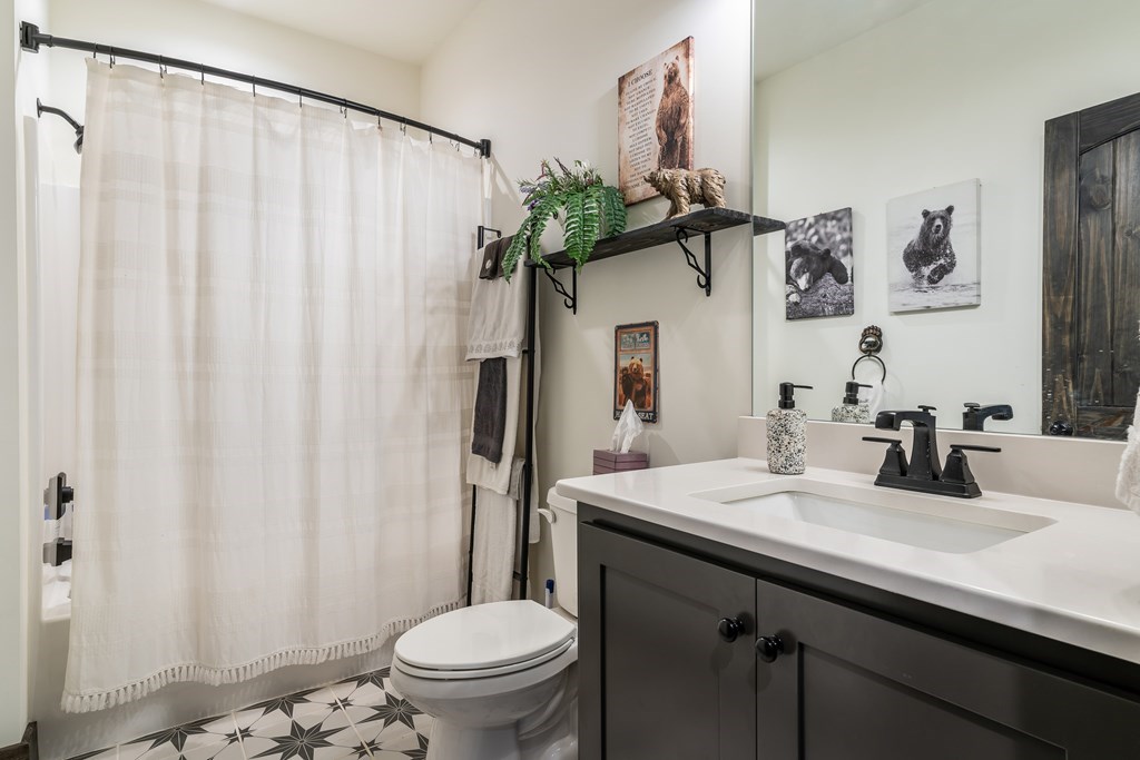417725 Ellijay Residential