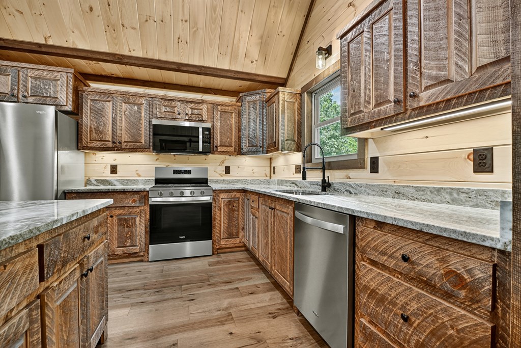 417726 Morganton Residential
