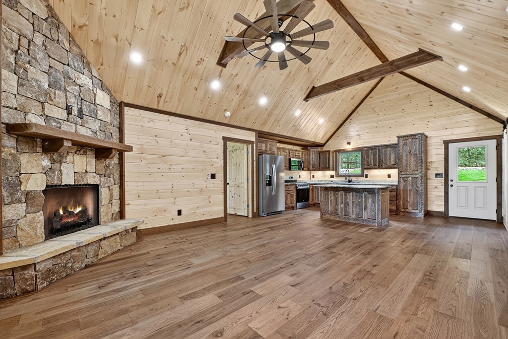 417726 Morganton Residential