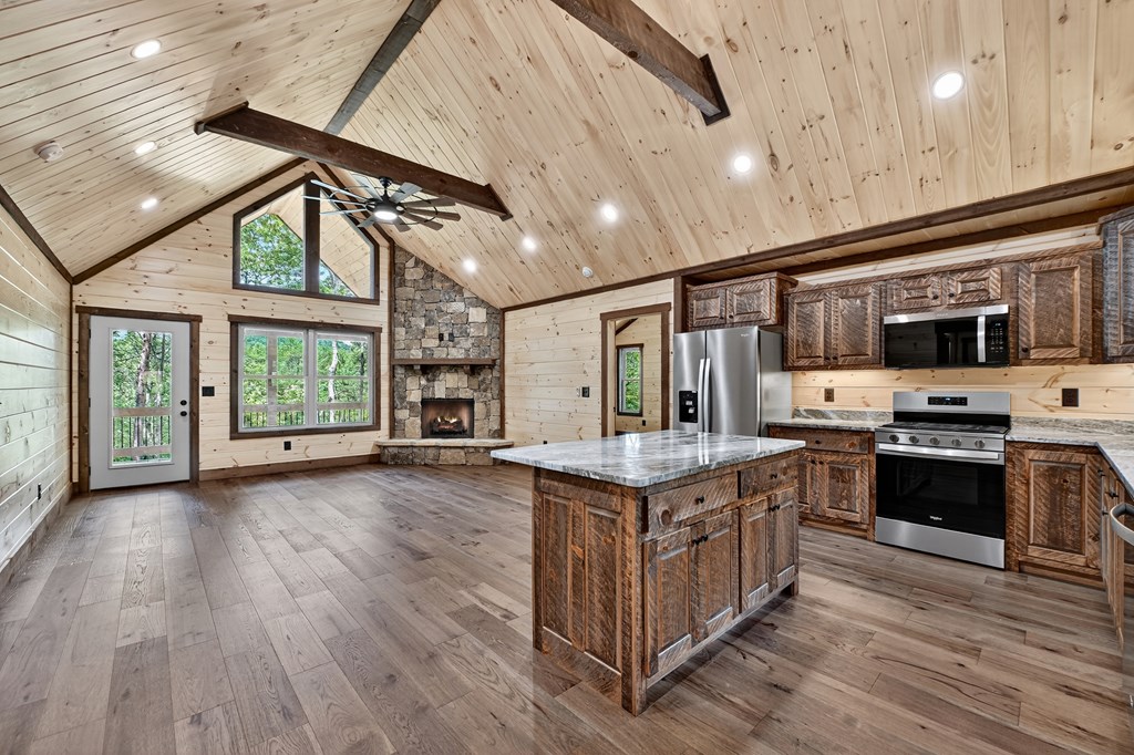 417726 Morganton Residential