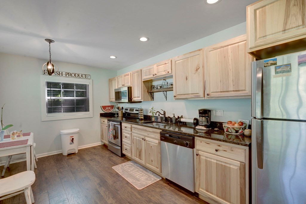 417729 Hiawassee Residential