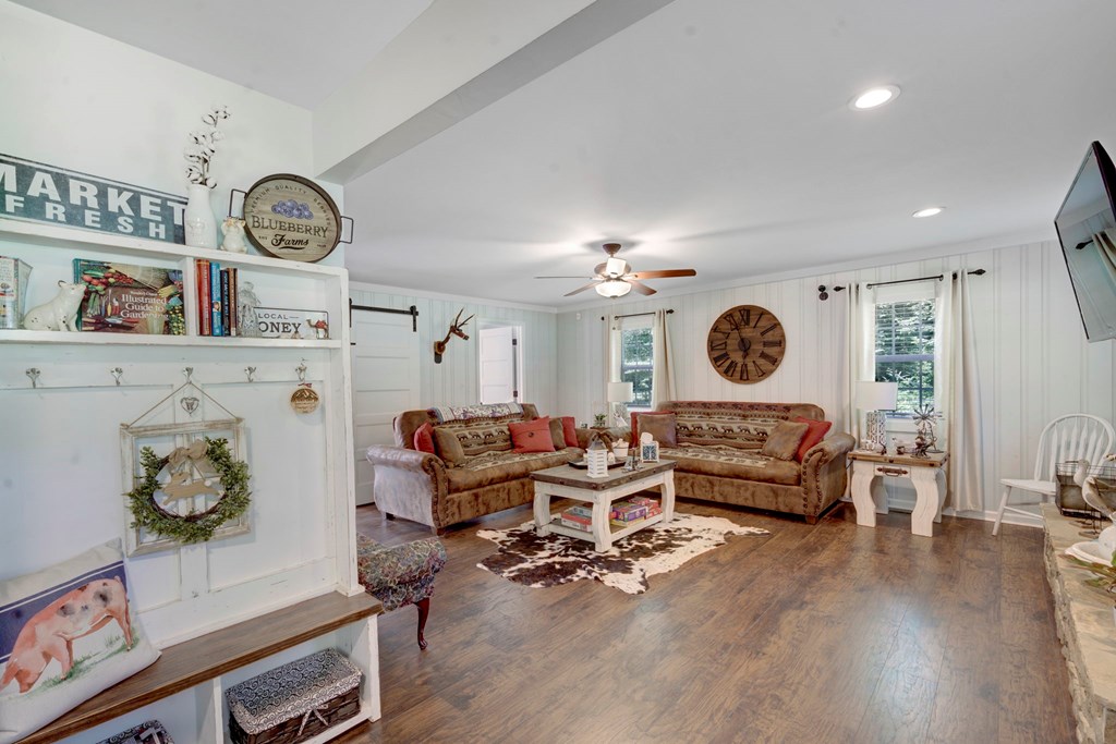 417729 Hiawassee Residential