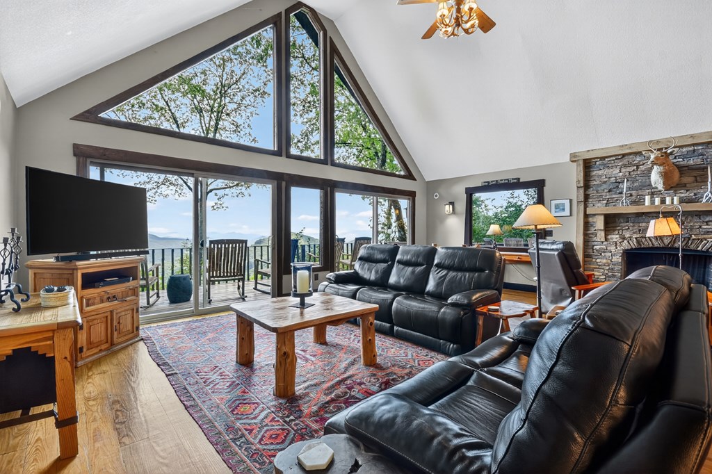 417735 Murphy Residential