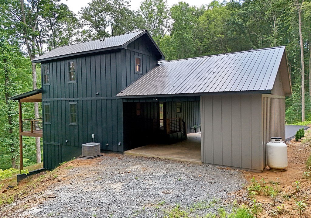 417738 Blue Ridge Residential