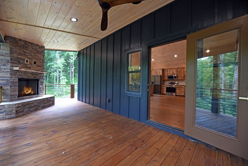 417738 Blue Ridge Residential