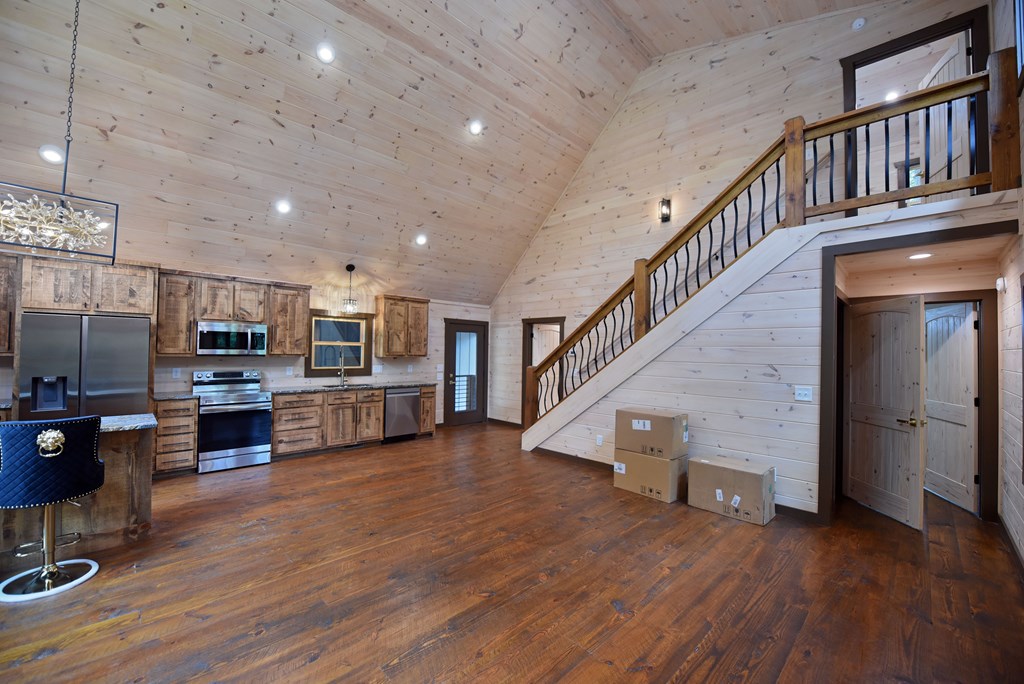 417738 Blue Ridge Residential