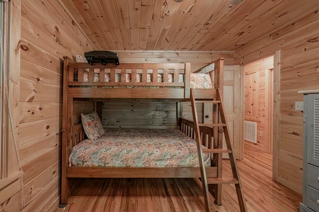 417740 Blue Ridge Residential