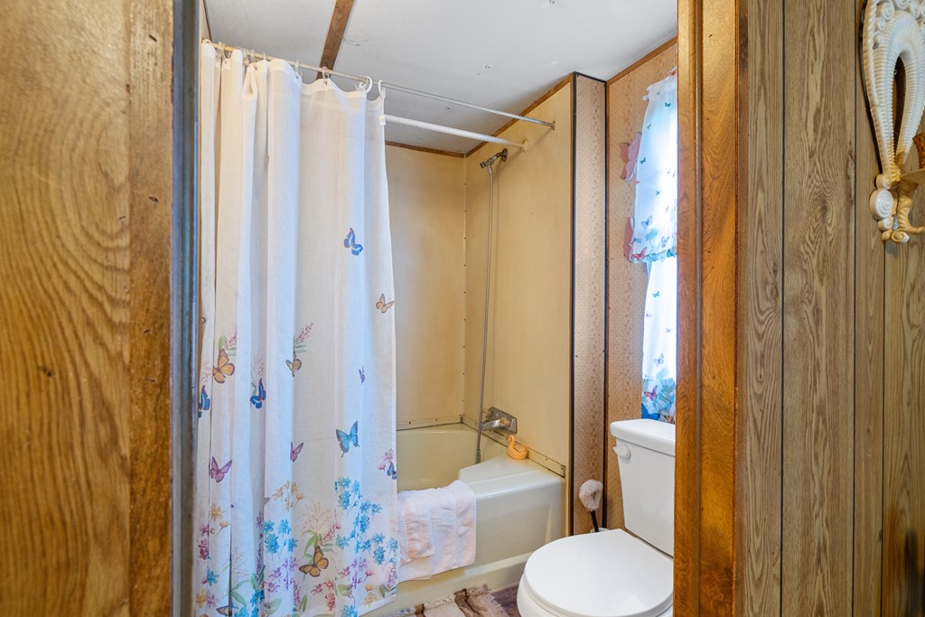 417744 Young Harris Residential