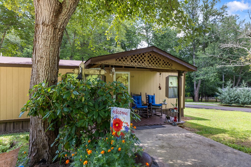 417744 Young Harris Residential