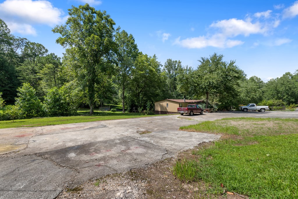 417744 Young Harris Residential