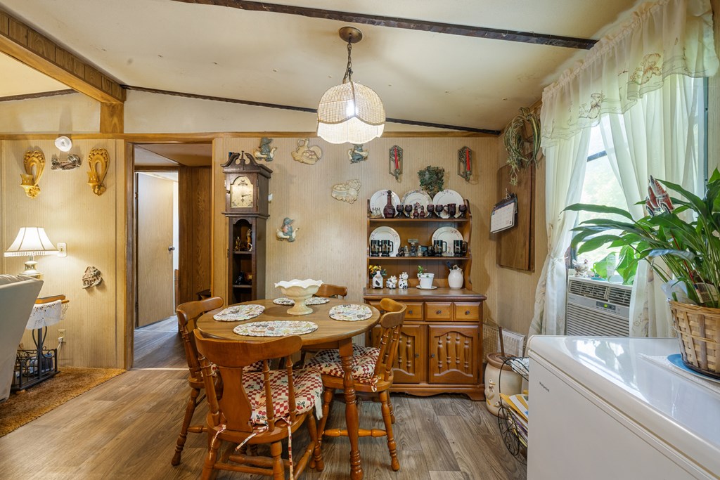 417744 Young Harris Residential