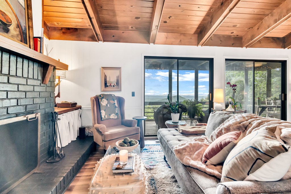 417749 Ellijay Residential