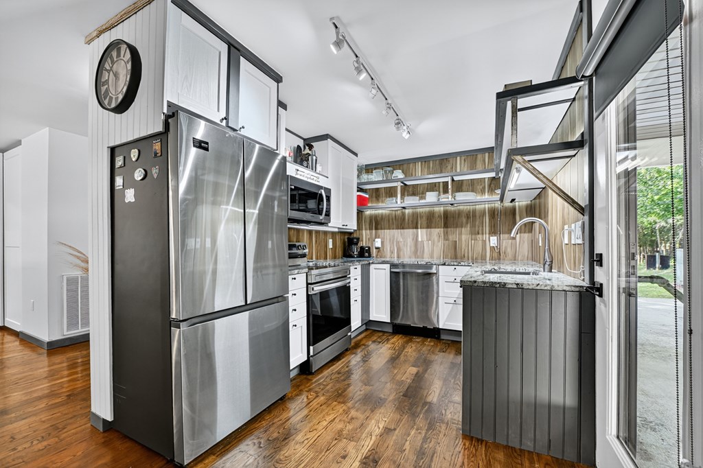 417751 Morganton Residential
