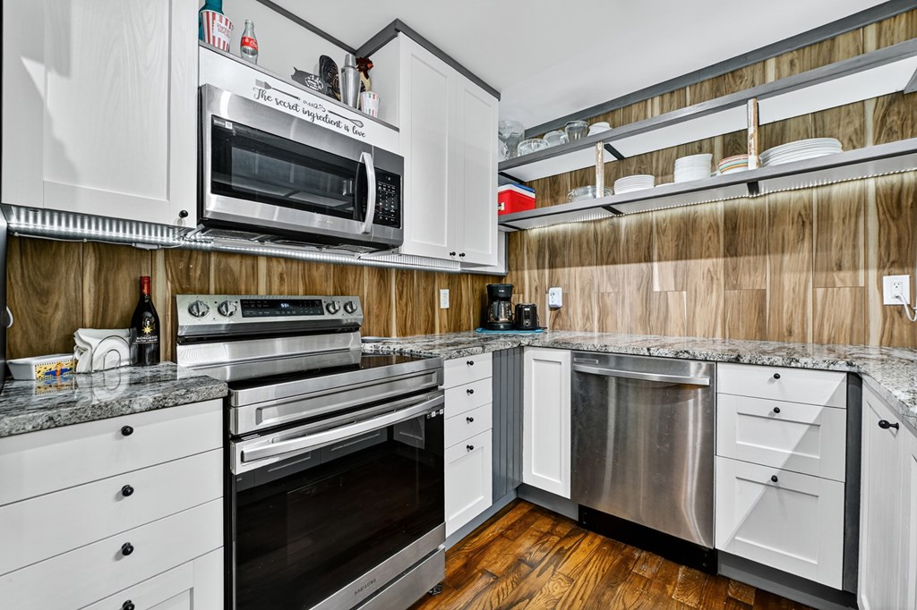 417751 Morganton Residential