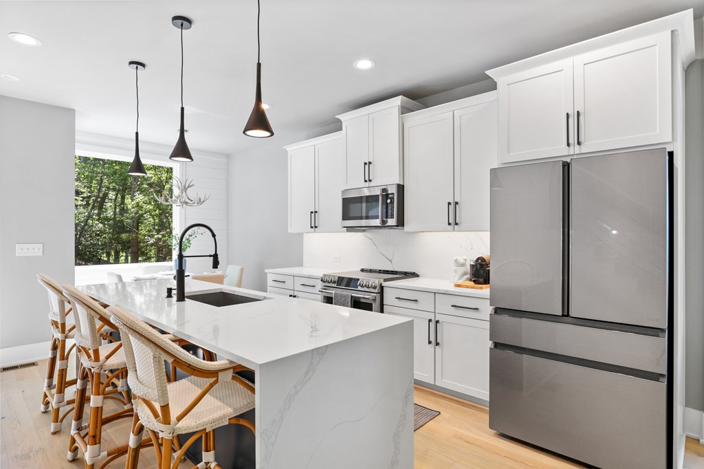 417775 Morganton Residential