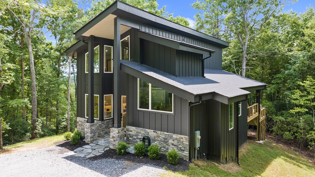 417775 Morganton Residential