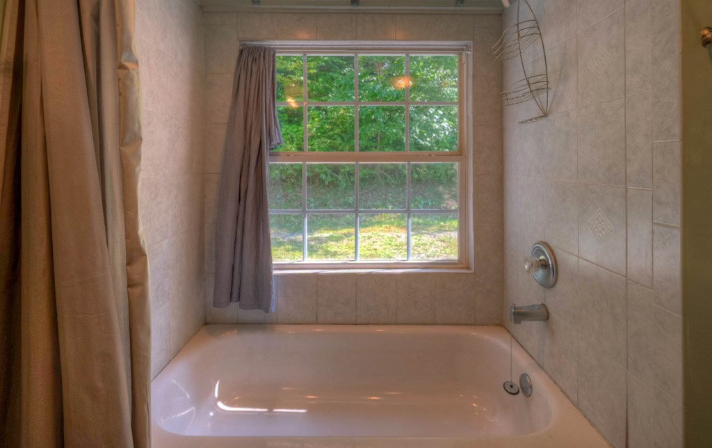 417777 Andrews Residential