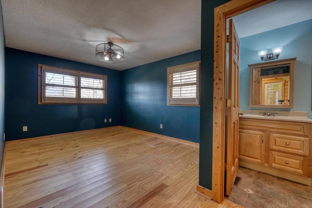 417784 Hiawassee Residential