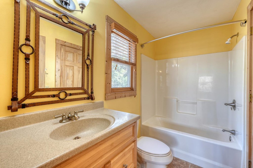 417784 Hiawassee Residential