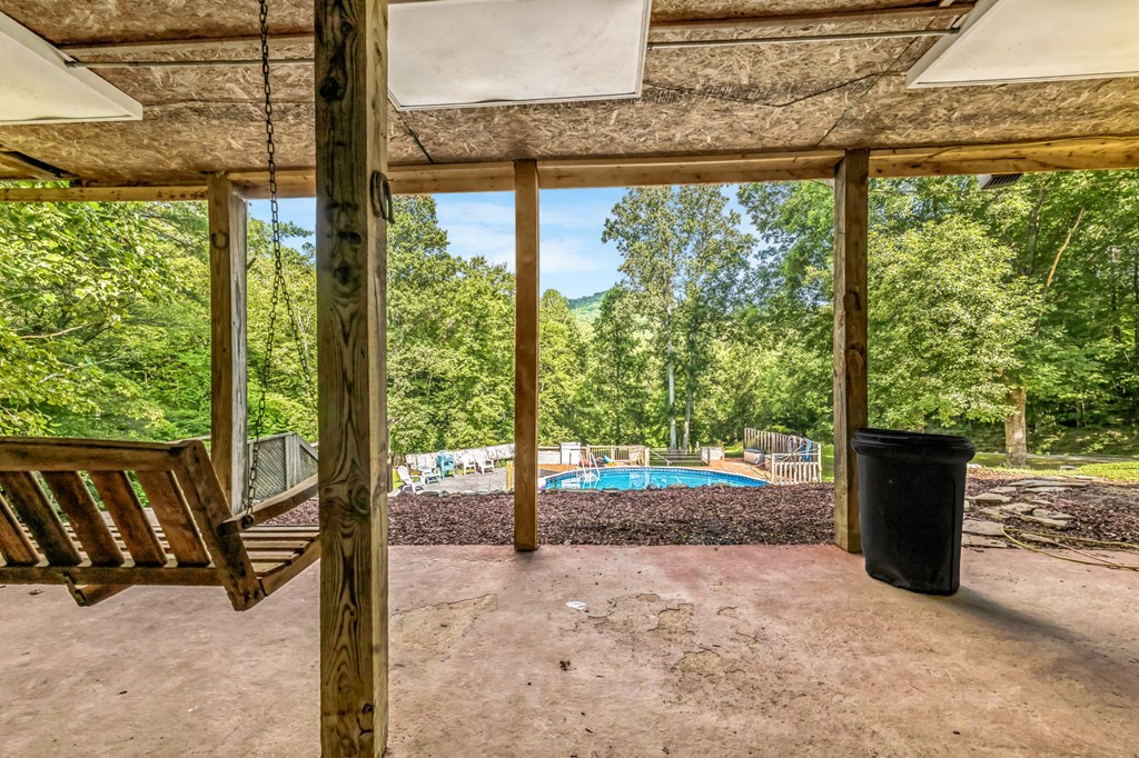 417805 Mineral Bluff Residential