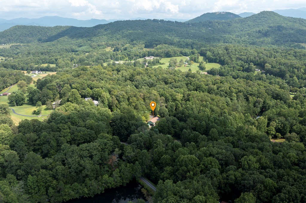 417821 Hayesville Residential