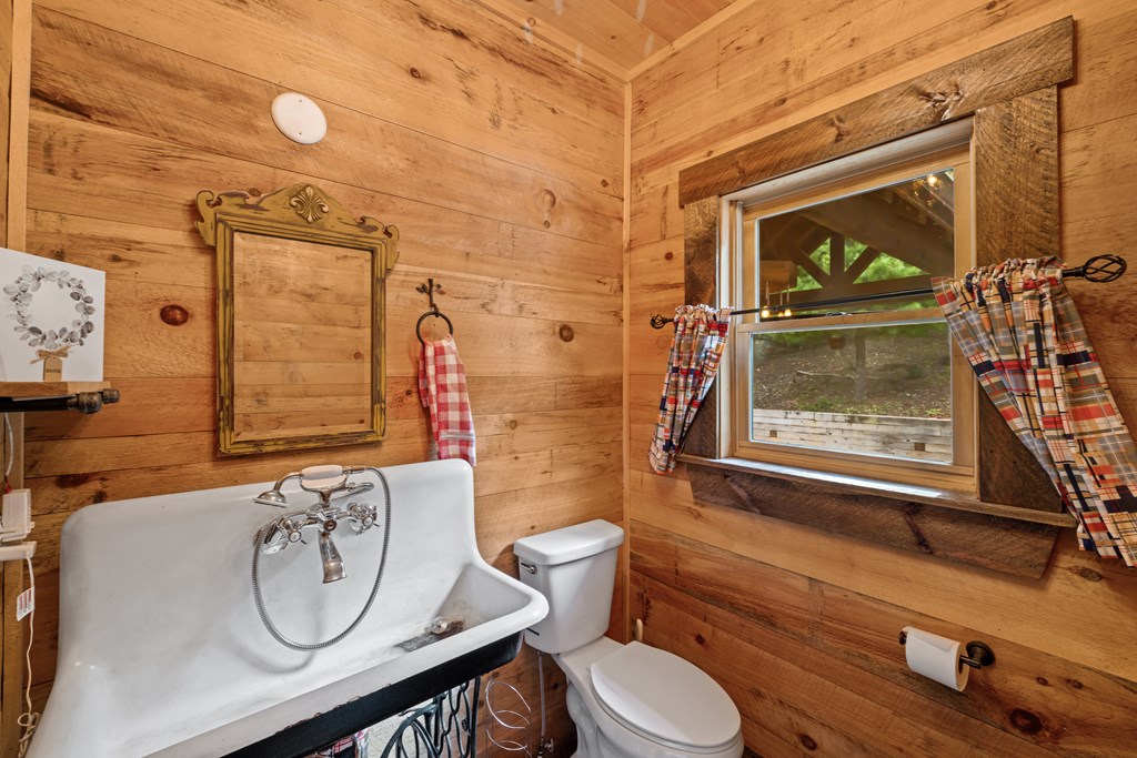 417824 Cherry Log Residential