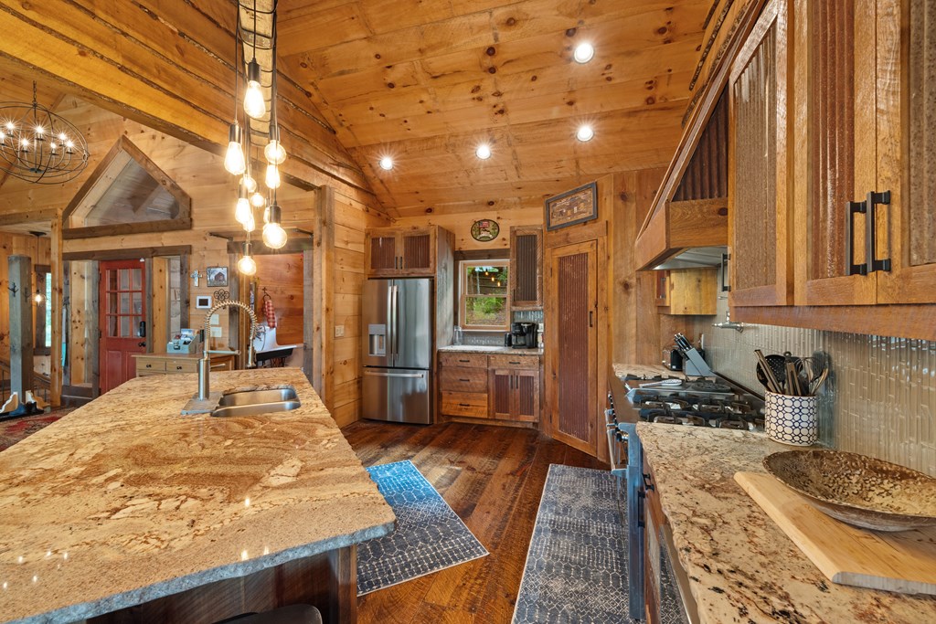 417824 Cherry Log Residential