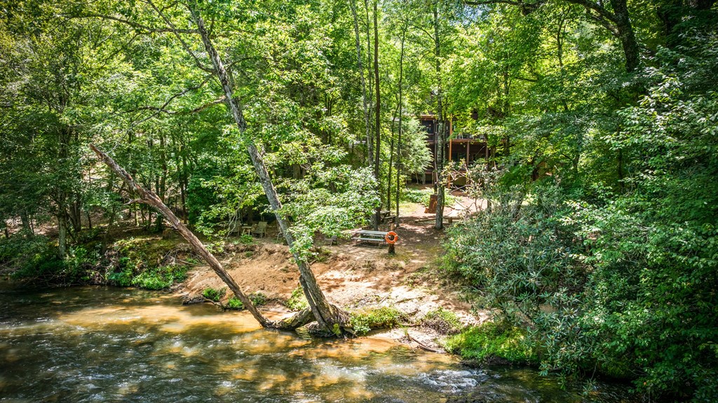 417842 Epworth Residential