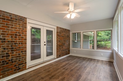 417894 Young Harris Residential