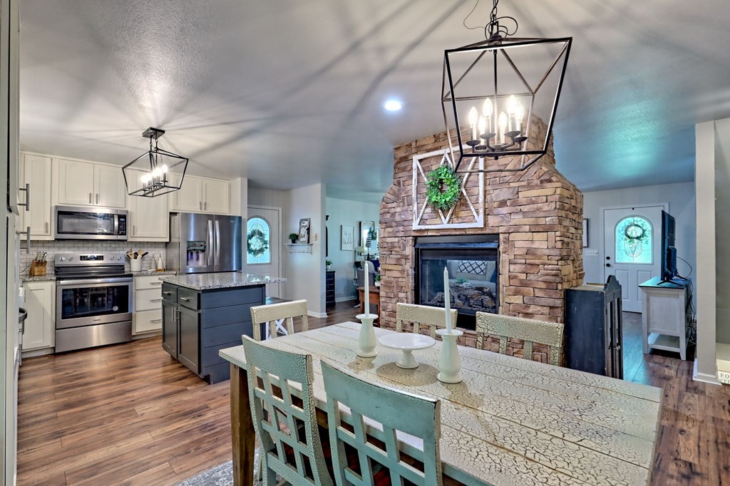 417926 Young Harris Residential