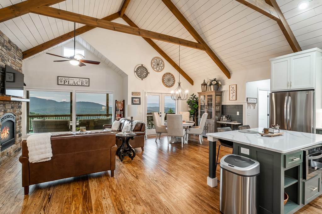 417929 Murphy Residential