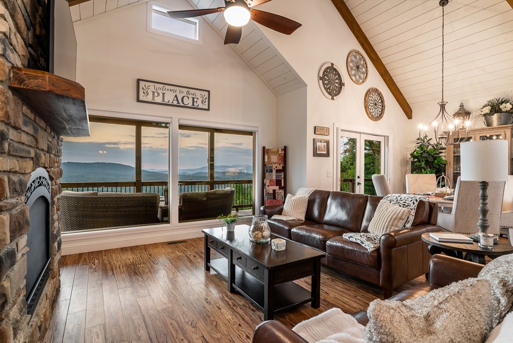 417929 Murphy Residential