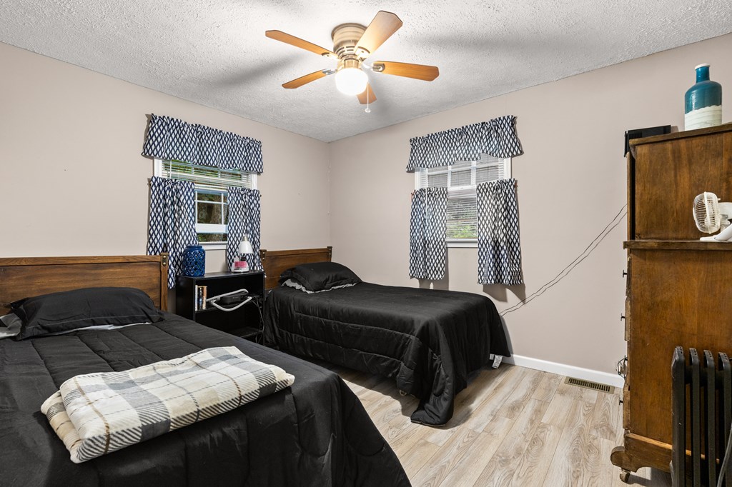 417940 Suches Residential