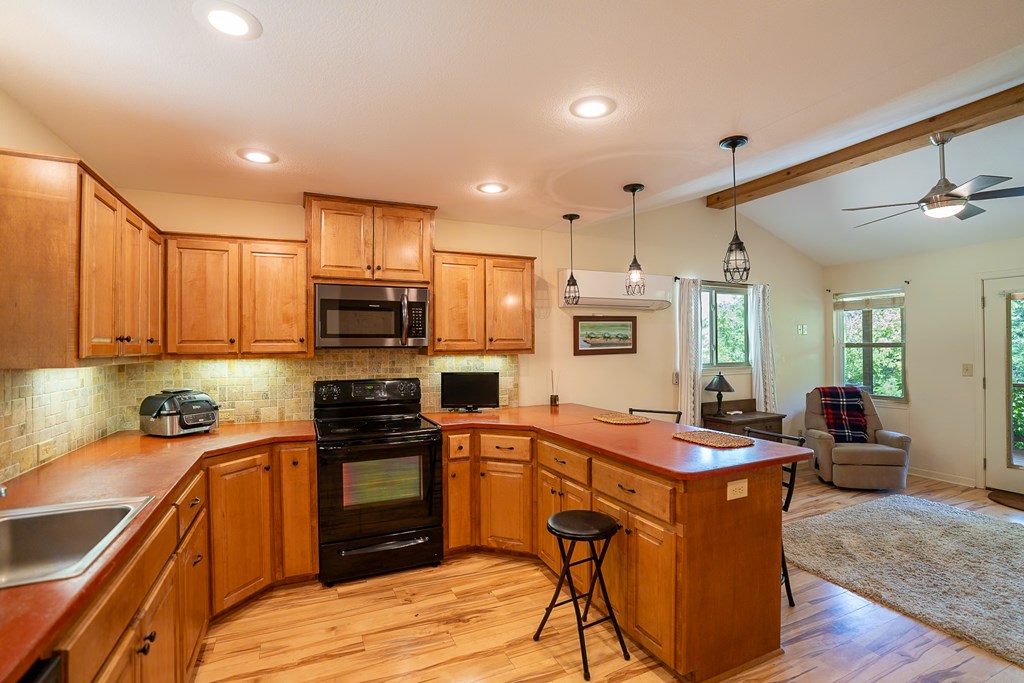 417992 Murphy Residential