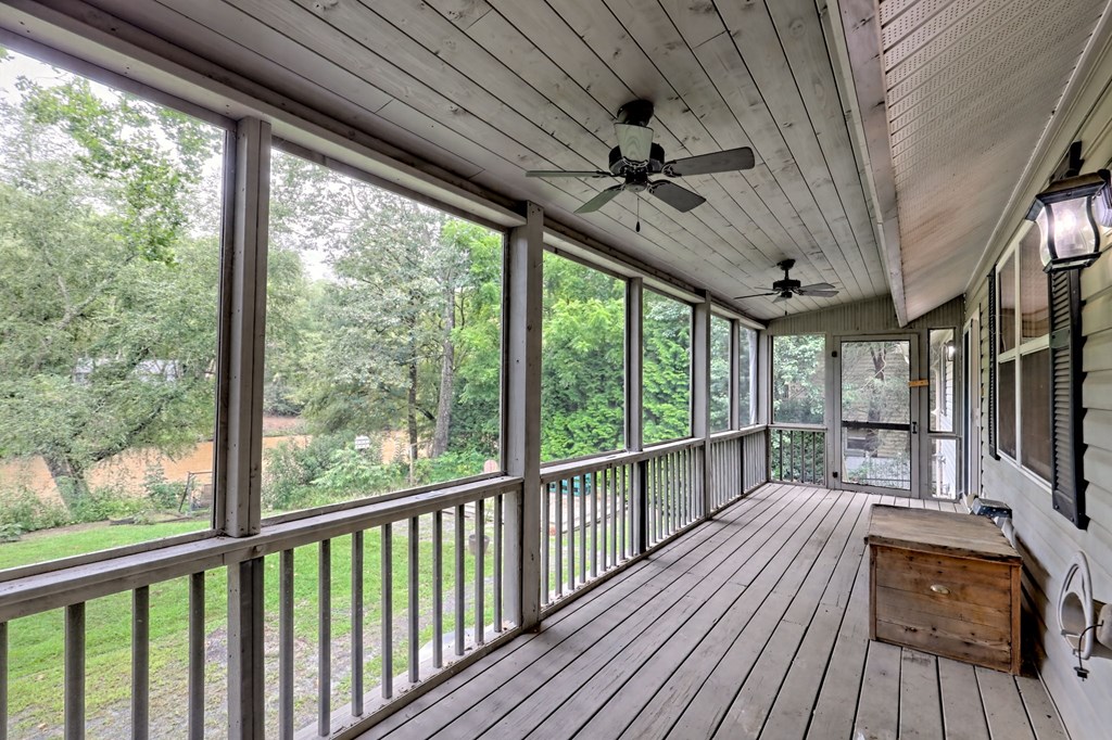 418043 Murphy Residential