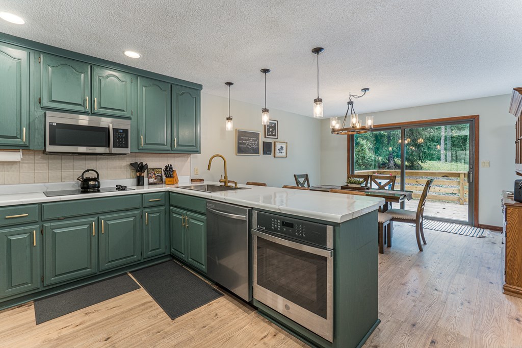 418074 Murphy Residential