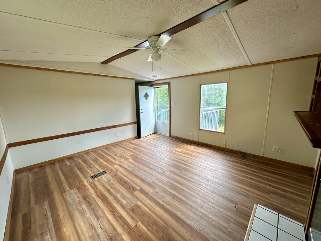 418167 Hayesville Residential