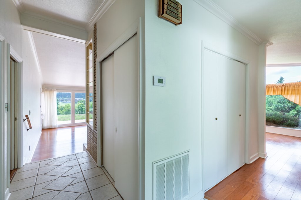418182 Murphy Residential